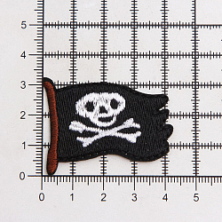 BA1034 Термоаппликация 'Пиратский флаг', 3,9*3,7см