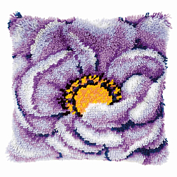 PN-0021852 Подушка (ковровая техника) Vervaco 'Лиловый цветок' 40x40см