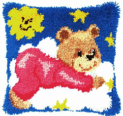 0014185-PN Подушка (ковровая техника) Vervaco 'Медвежонок в розовой пижаме' 40x40 см