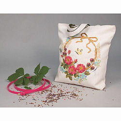8520 Набор для шитья и вышивания текстильная сумка 'Матренин Посад' 'Цветочный венок', 44*46 см